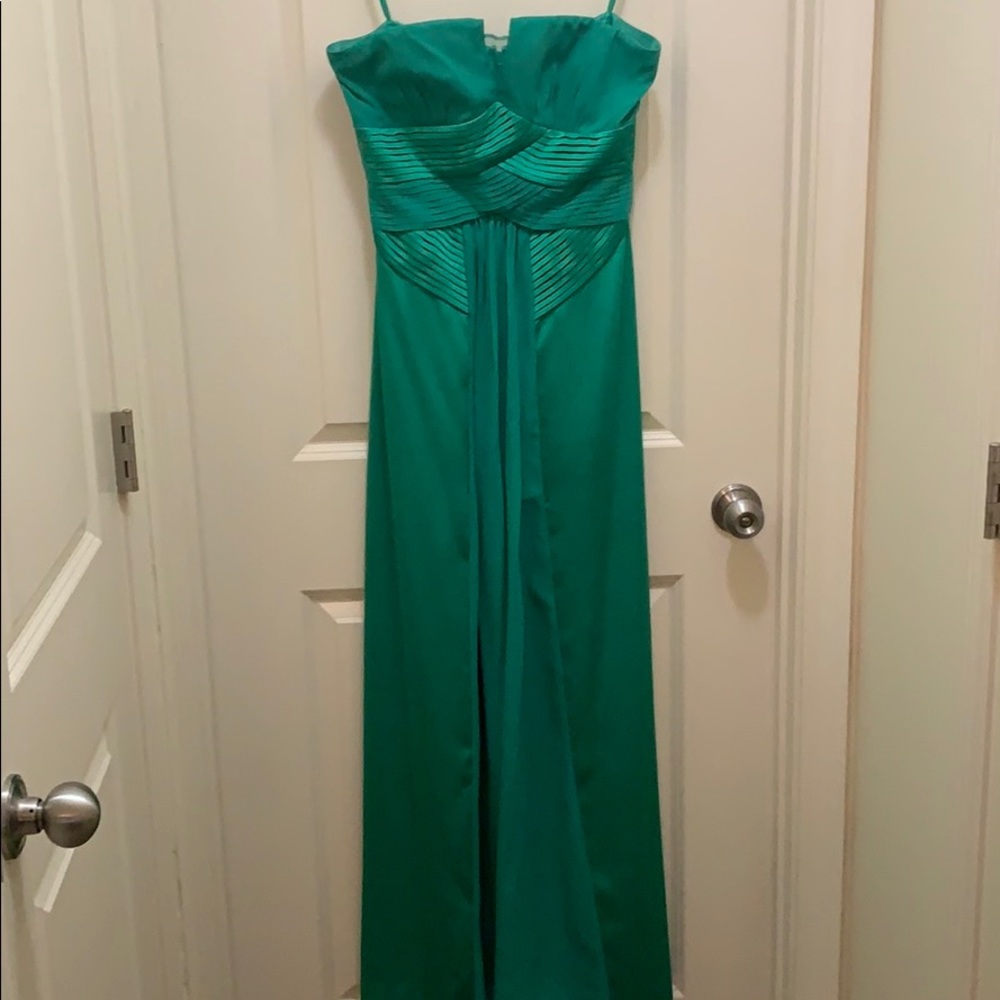 BCBG MaxAzria green ball gown size 6!